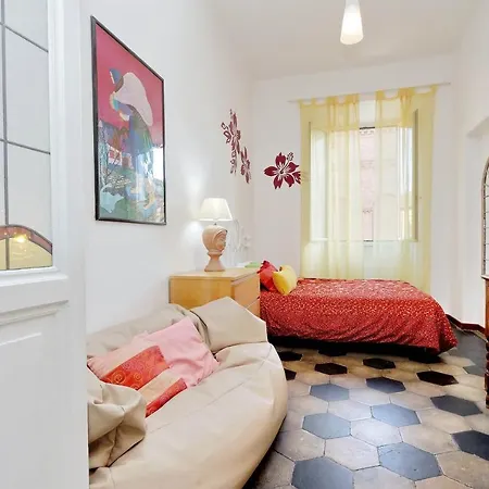 Large Flat 30min Colosseo * Рим